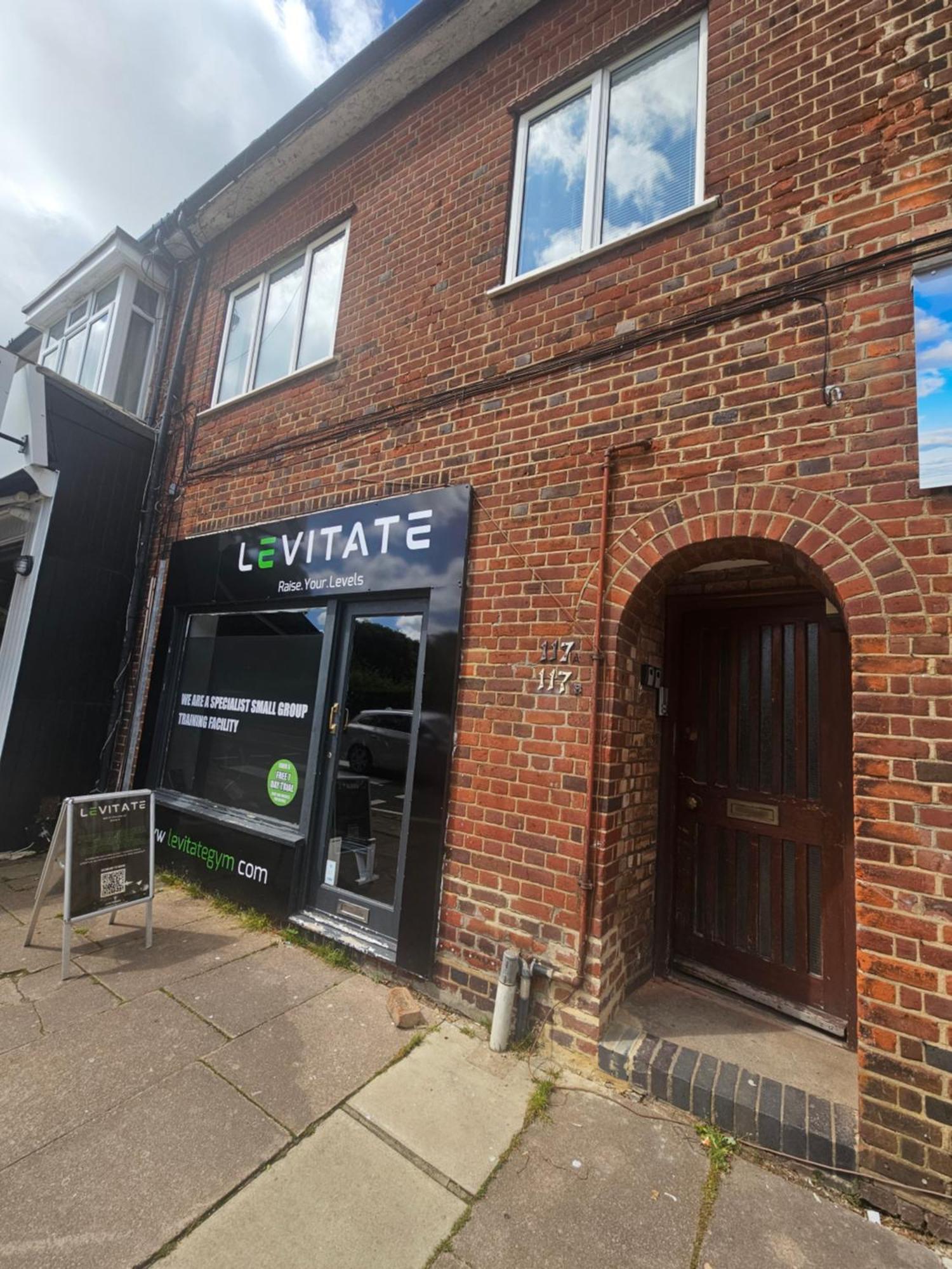 St Albans City Stays - Near Luton Airport - St Albans Abbey & City Train Station - Close To London- Harry Potter World - The Odyssey Cinema - Abbey Cathedral- Contractors I Business I Leisure- Sleeps Upto 6 People 외부 사진
