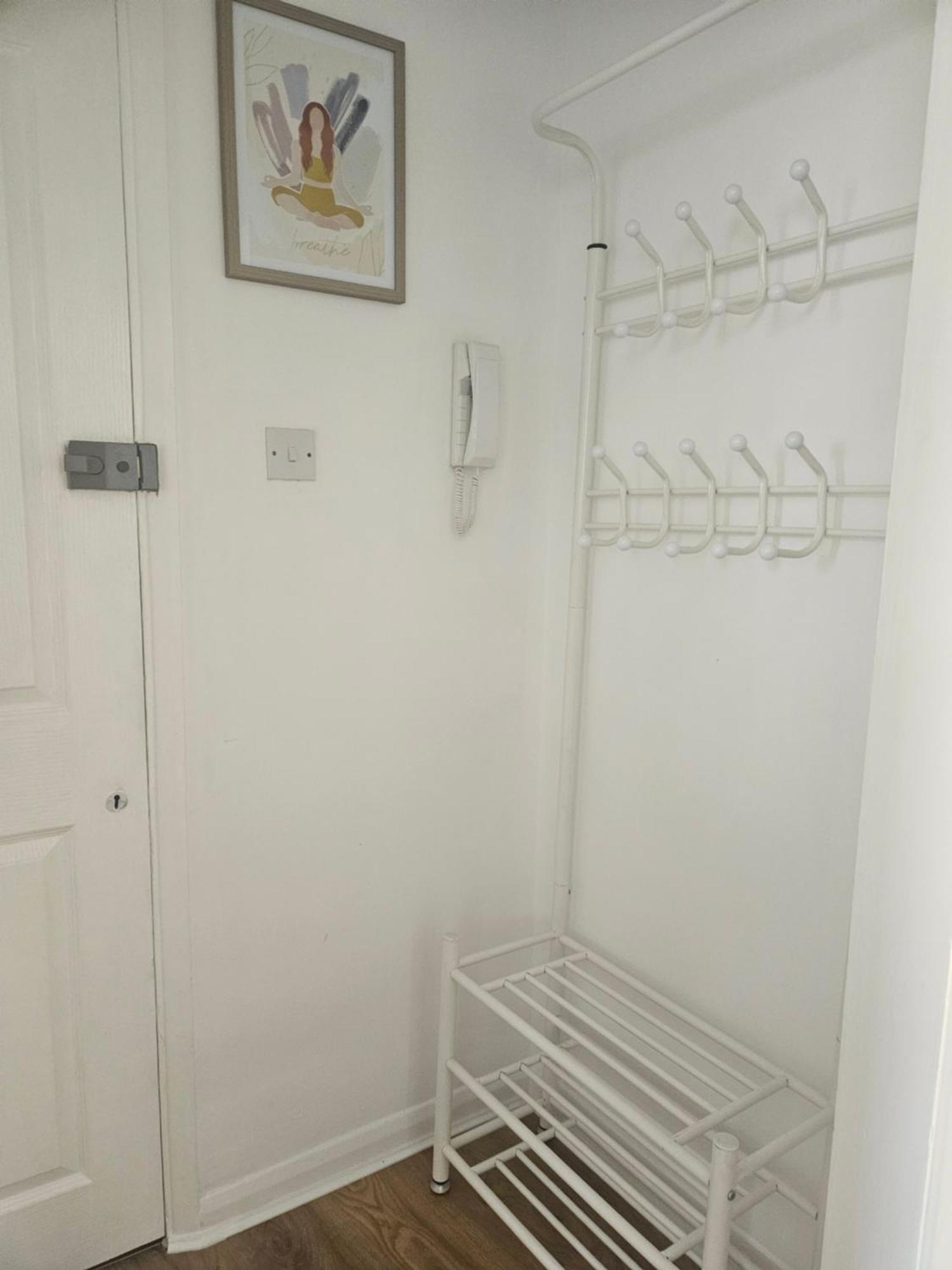 St Albans City Stays - Near Luton Airport - St Albans Abbey & City Train Station - Close To London- Harry Potter World - The Odyssey Cinema - Abbey Cathedral- Contractors I Business I Leisure- Sleeps Upto 6 People 외부 사진